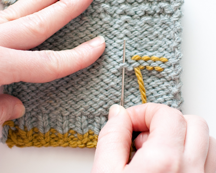 Weaving Ends On Reversible Knits Carina Spencer